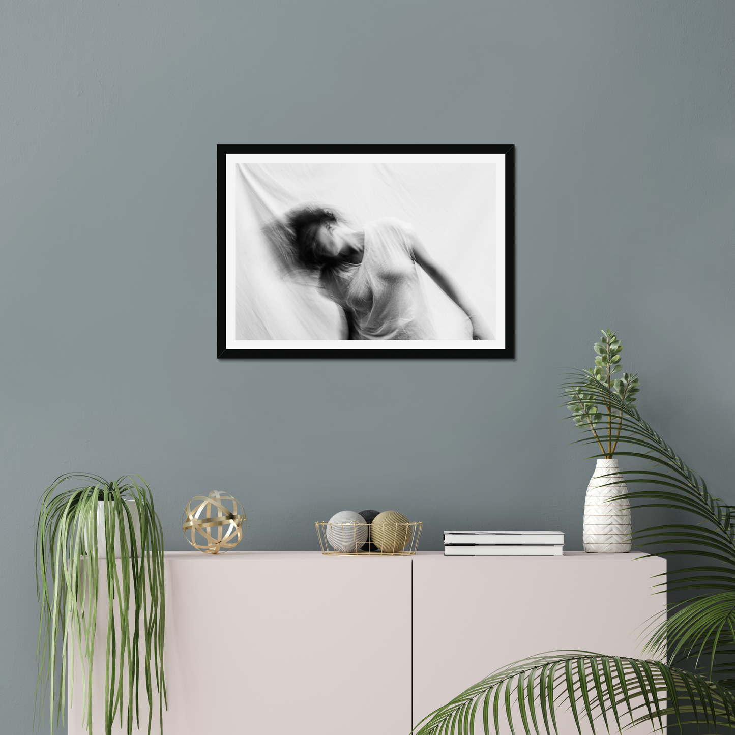 Move | Limited Edition