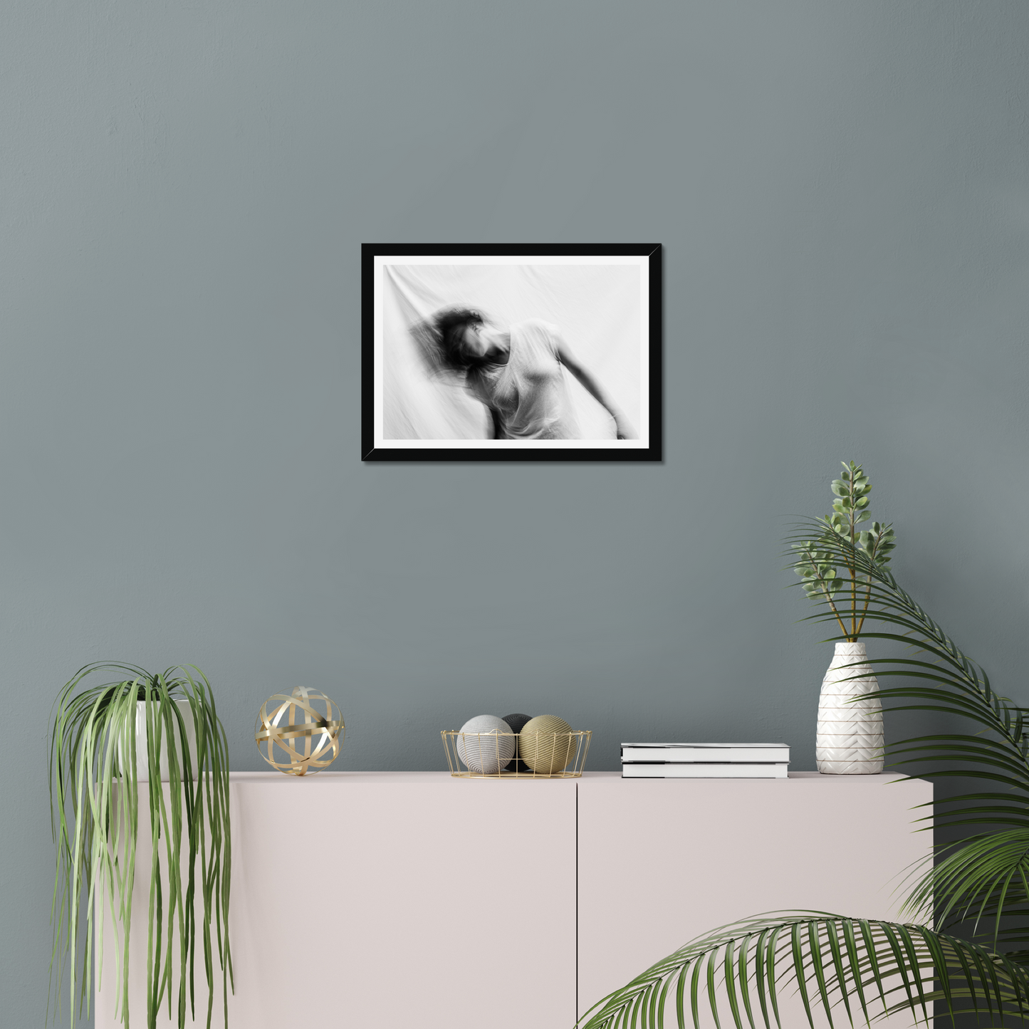 Move | Limited Edition